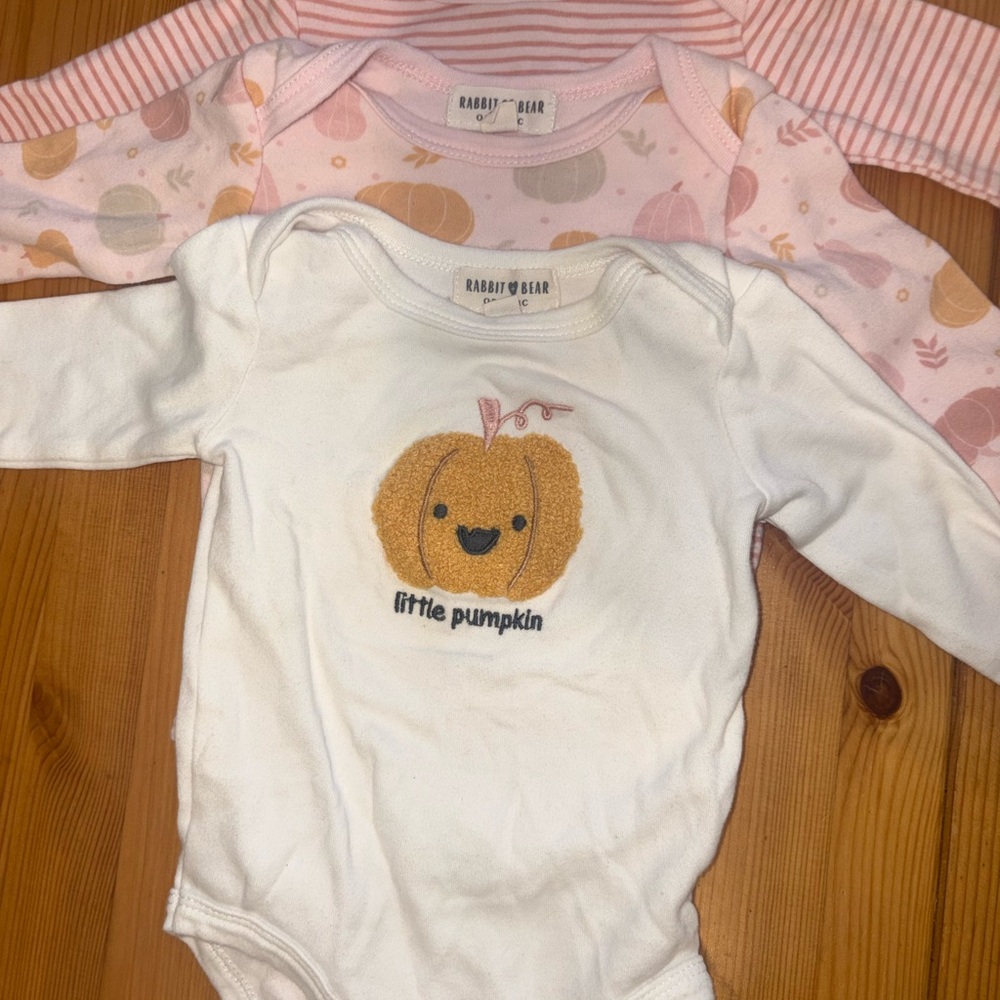 Rabbit and Bear Organic pink pumpkin long sleeve onsie set 3pk